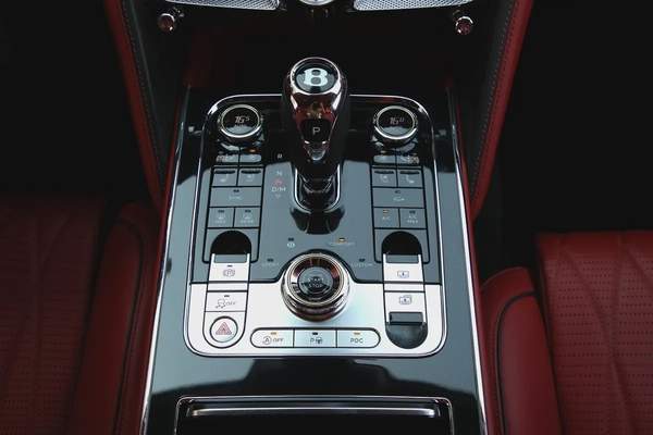 BENTLEY FLYING SPUR W12 FIRST EDITION - 2020 - GCC - FULLY LOADED - AMAZING CONDITION