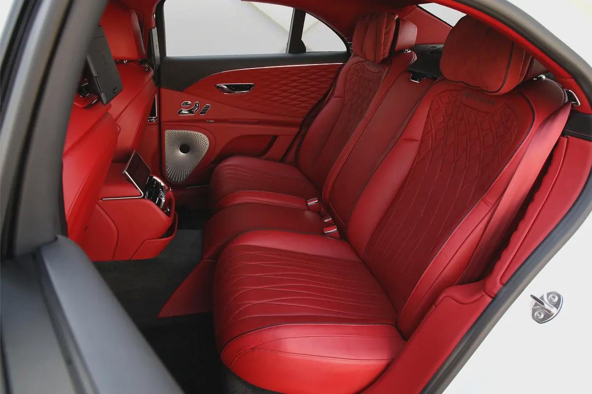 BENTLEY FLYING SPUR W12 FIRST EDITION - 2020 - GCC - FULLY LOADED - AMAZING CONDITION-18-18