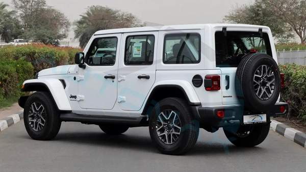 2025 JEEP WRANGLER UNLIMITED SAHARA I4 2.0T 4X4 GCC With 3 Years Or 60K km Warranty