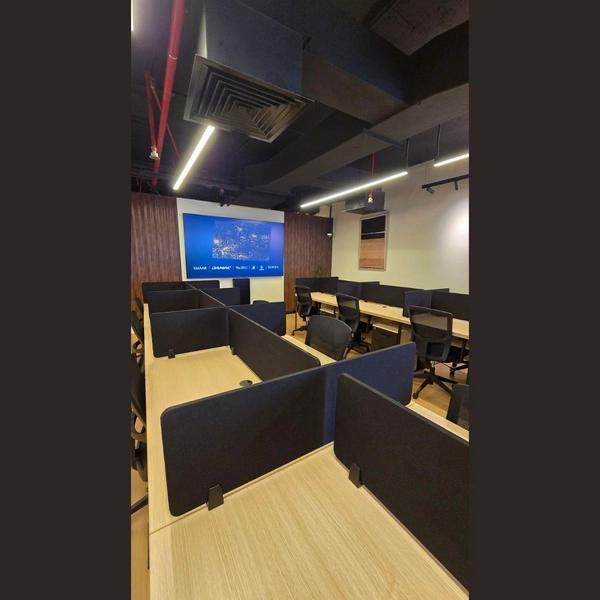 Office Setup Auction: Premium Buinsess Office Fully Equiped Ready To Move