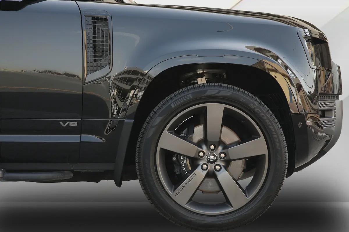 DEFENDER 110 P525 V8 - 2023 - GCC - ALTAYER WARRANTY - FULLY LOADED - AMAZING CONDITION-6-6