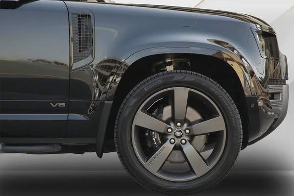 DEFENDER 110 P525 V8 - 2023 - GCC - ALTAYER WARRANTY - FULLY LOADED - AMAZING CONDITION