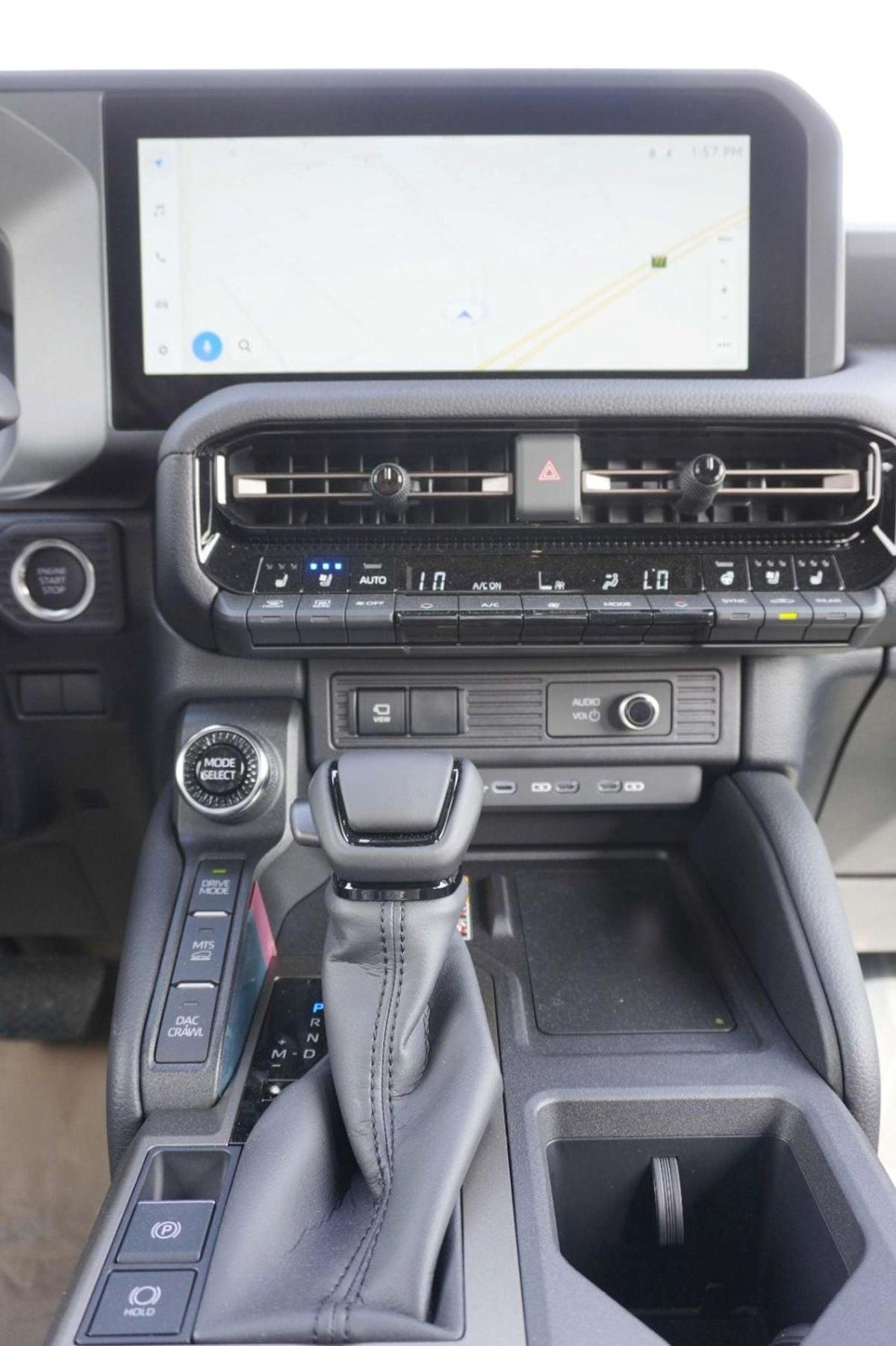 Toyota Prado PRADO FULL OPTION PETROL VXR 2.4T-12-12
