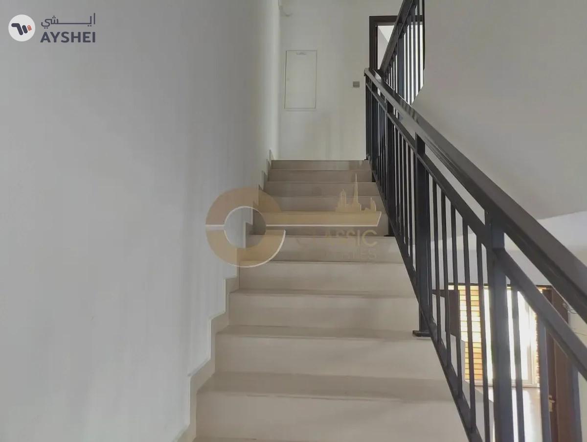 3 Bed plus Maids | Closed Kitchen | R2EE-14-14