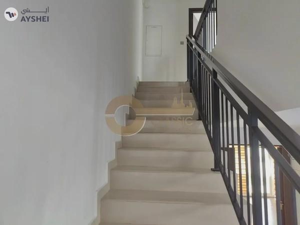 3 Bed plus Maids | Closed Kitchen | R2EE