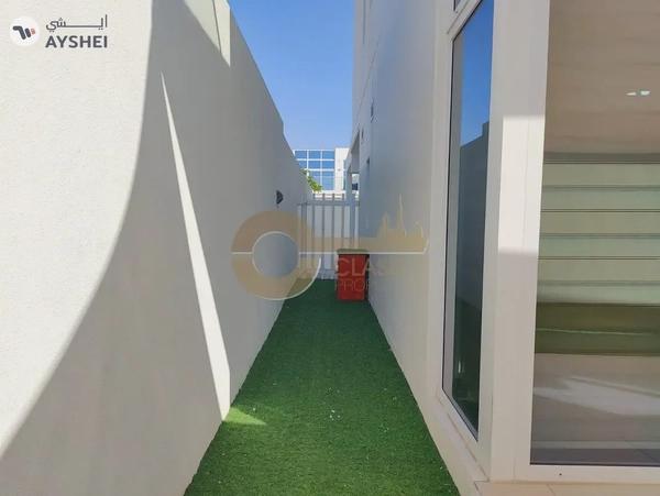 3 Bed plus Maids | Closed Kitchen | R2EE