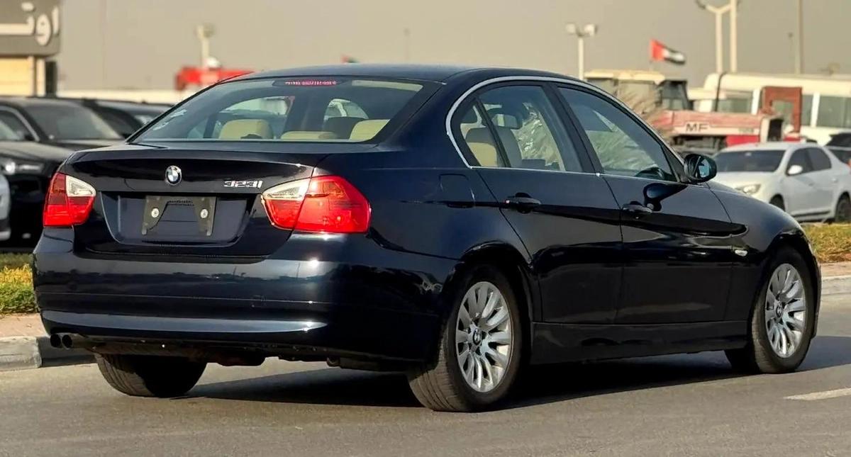 BMW 323i | 2006 | BEIGE INTERIOR | JAPAN IMPORT | CLEAN TITLE |-13-13