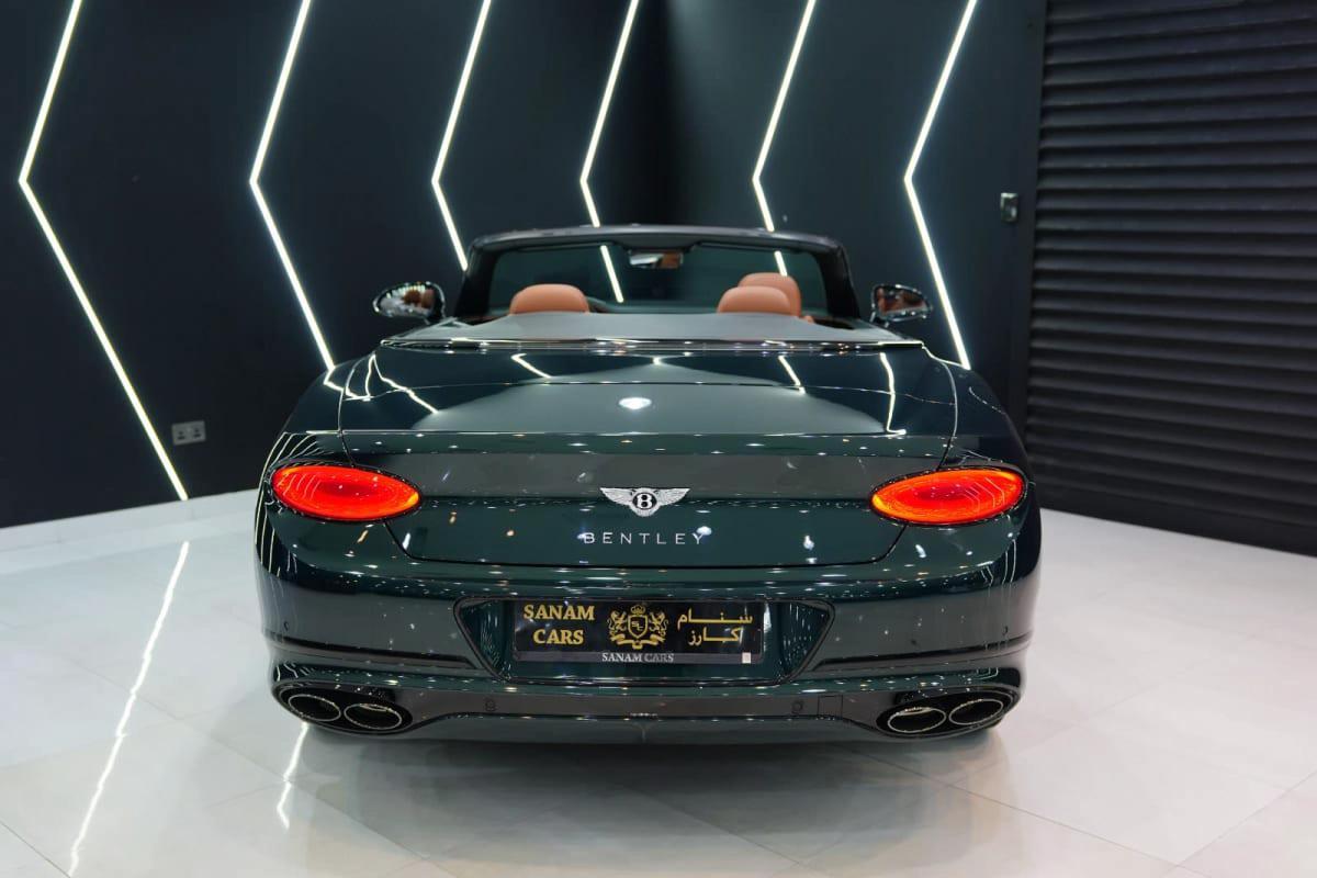Bentley Continental GTC V8 2022-8-8