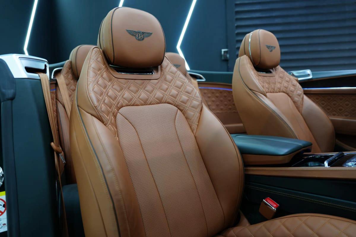 Bentley Continental GTC V8 2022-4-4