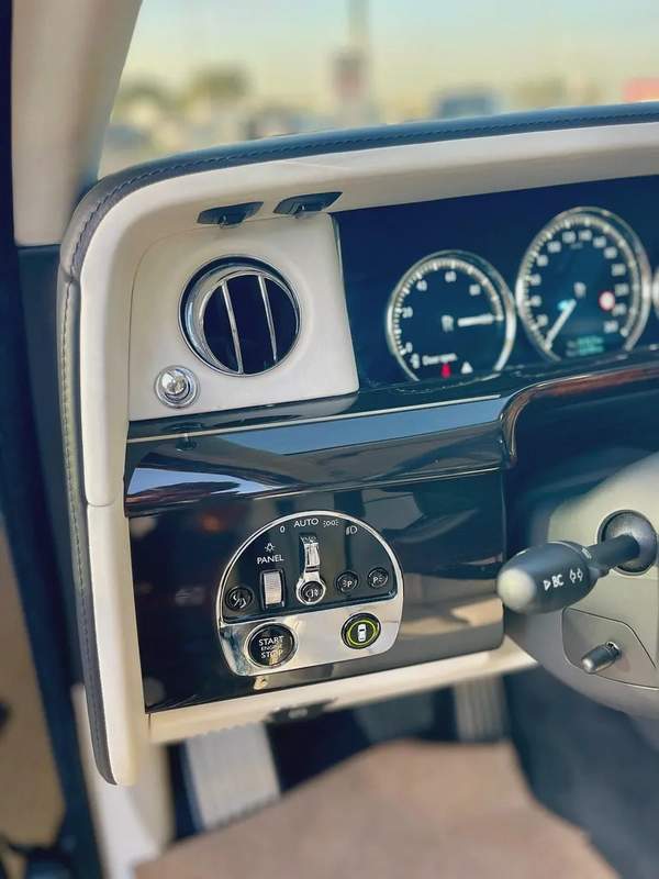 2019 Rolls Royce Extended Wheel Base GCC Specifications