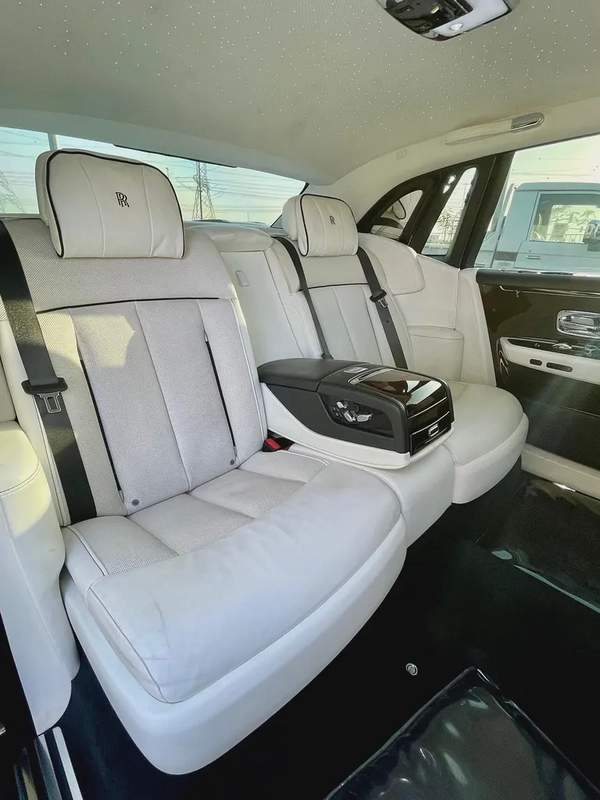 2019 Rolls Royce Extended Wheel Base GCC Specifications