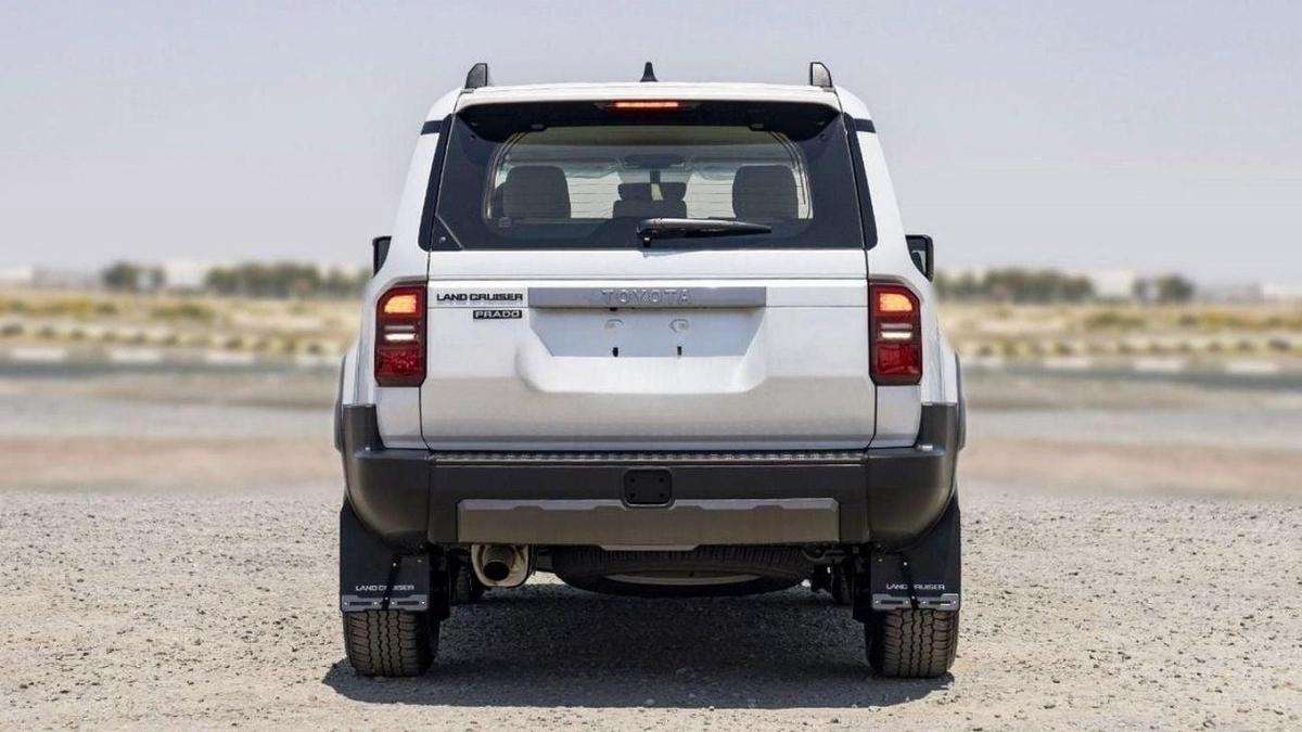 Toyota Prado (LHD) TOYOTA PRADO 250 TXL 2.8D AT MY2025 - WHITE-3-3