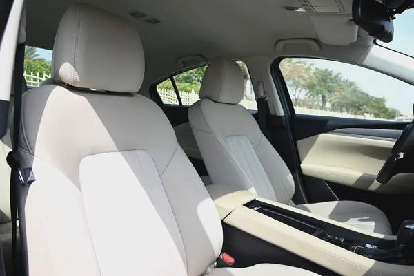 EMI 910 AED - MAZDA 6 V GRADE 2023 - LOW MILEAGE - GCC