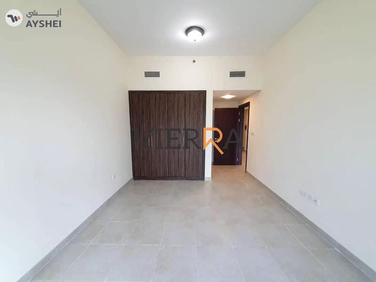 Mazaya 5, Queue Point, Liwan, Dubai-2-2