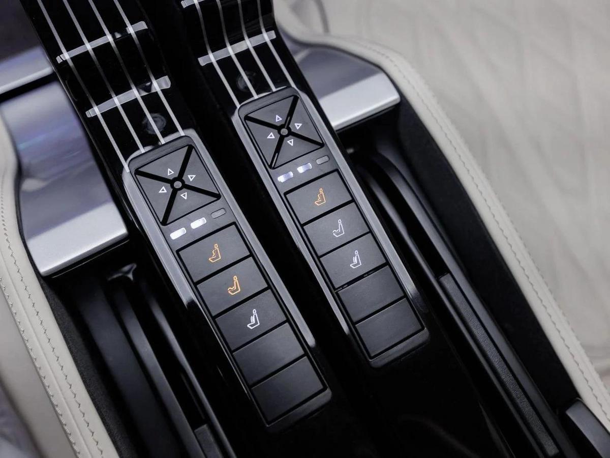 New Mercedes-Benz V 300 2025-3-3