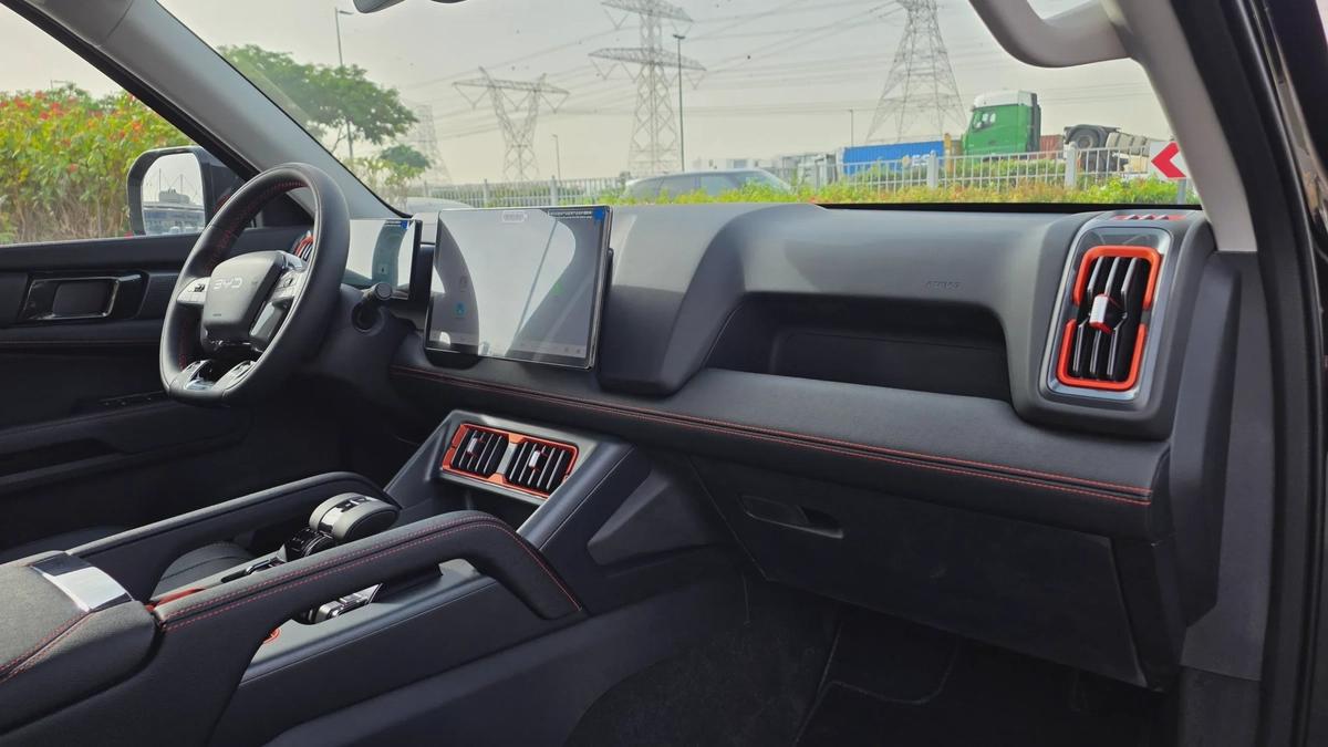 BYD SHARK 6 DMO (Black)-6-6