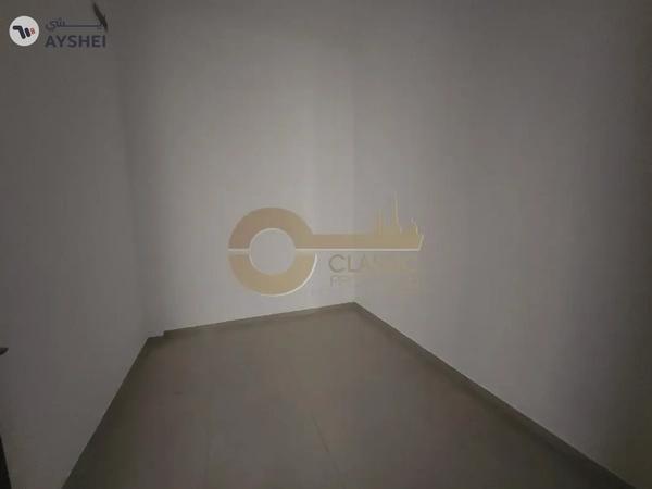 Spacious | 1 BR Plus Study Room | Closed Kitchen