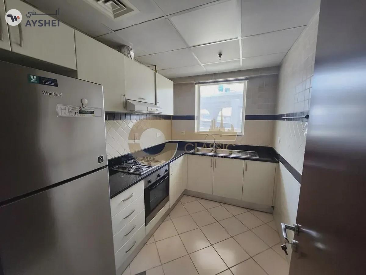 Spacious | 1 BR Plus Study Room | Closed Kitchen-8-8