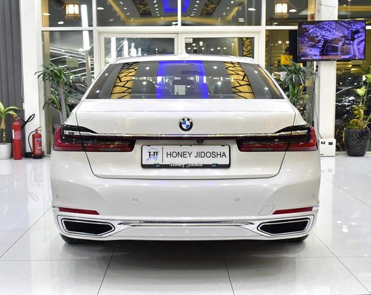 BMW 730Li ( 2022 Model ) in White Color GCC Specs-11-11