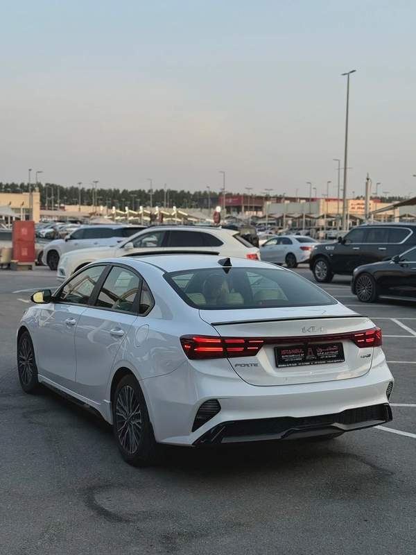 بحاله الوكاله .. عداد قليل .. GT مو العاديه .. كامل المواصفات