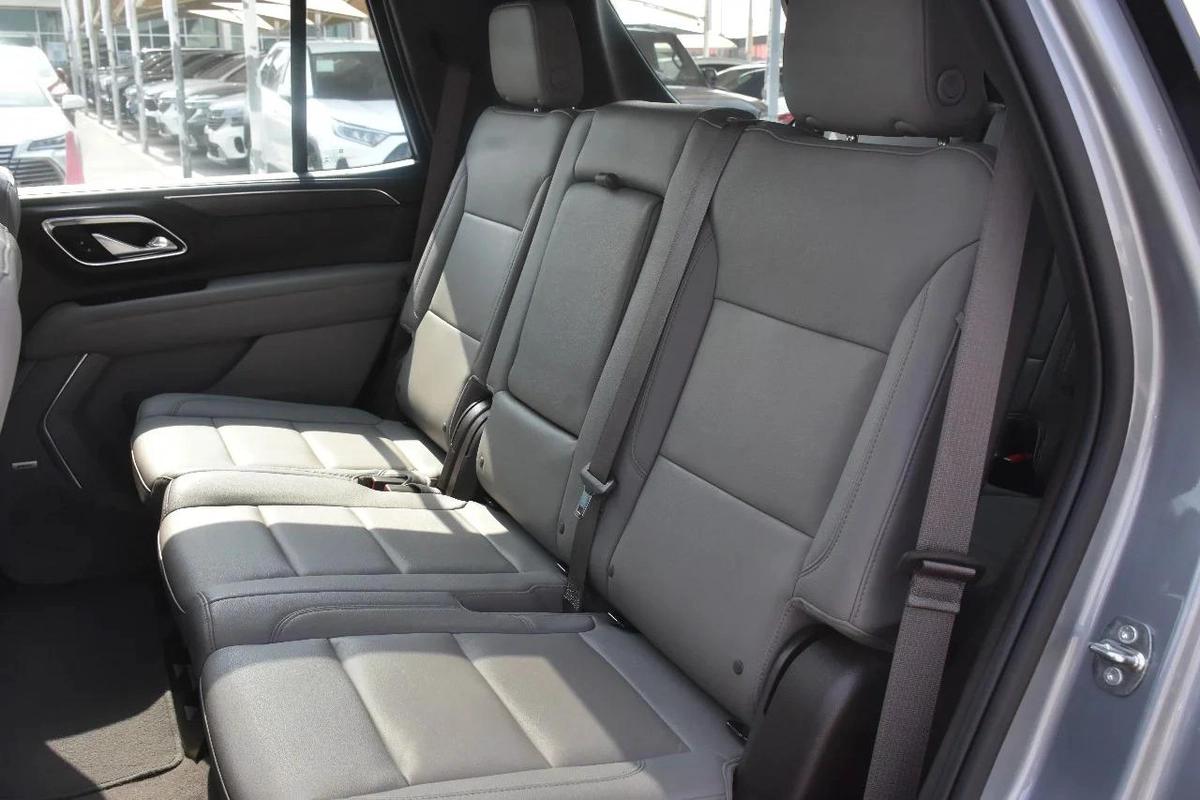 TAHOE LT 4WD 2023 | GREY-4-4