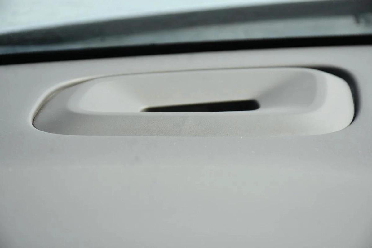 TAHOE LT 4WD 2023 | GREY-8-8