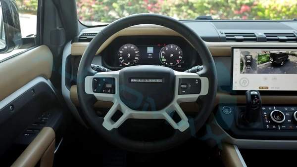 2025 Land Rover Defender 110 X-Dynamic SE P400e Plug-in Hybrid 0KM With 5 Years Or 100K KM Warranty