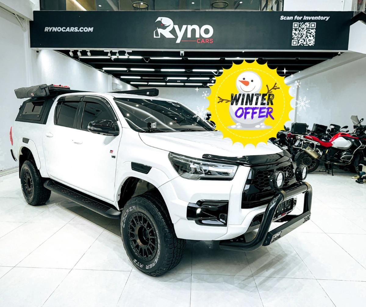 Massive Price Drop!!! // AED 2,550 // 20% DP // 2022 Toyota Hilux GR Sport 4.0L V6 4*4-0-0