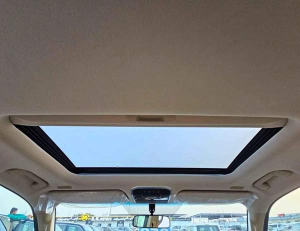 Toyota Land Cruiser GXR 3.3L Diesel Twin Turbo | Sunroof | Driver Electric Seat (CODE # GXR-G1)