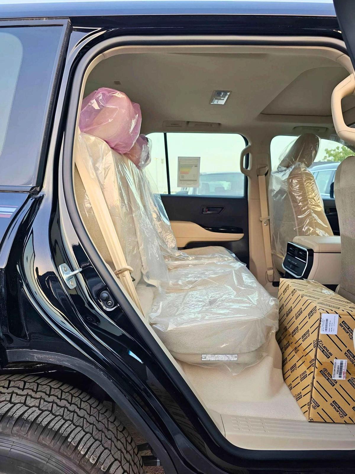 Toyota Land Cruiser GXR 3.3L Diesel Twin Turbo | Sunroof | Driver Electric Seat (CODE # GXR-G1)-13-13
