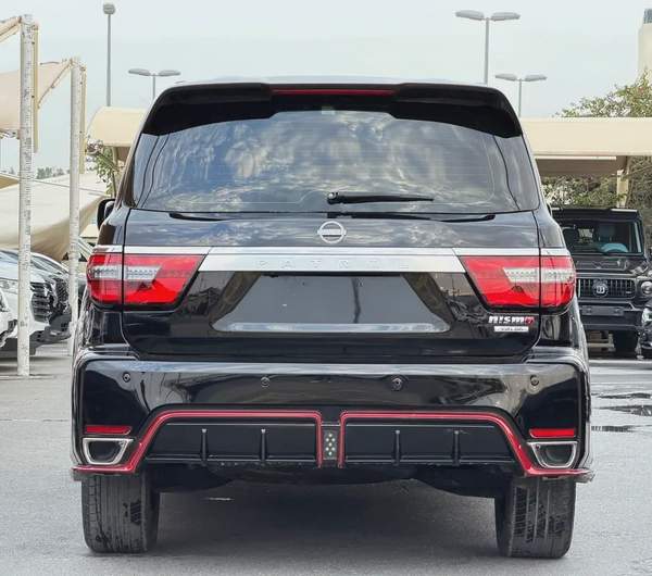 Nissan Patrol LE Platinum 2016 - GCC Specs - Excellent Condition