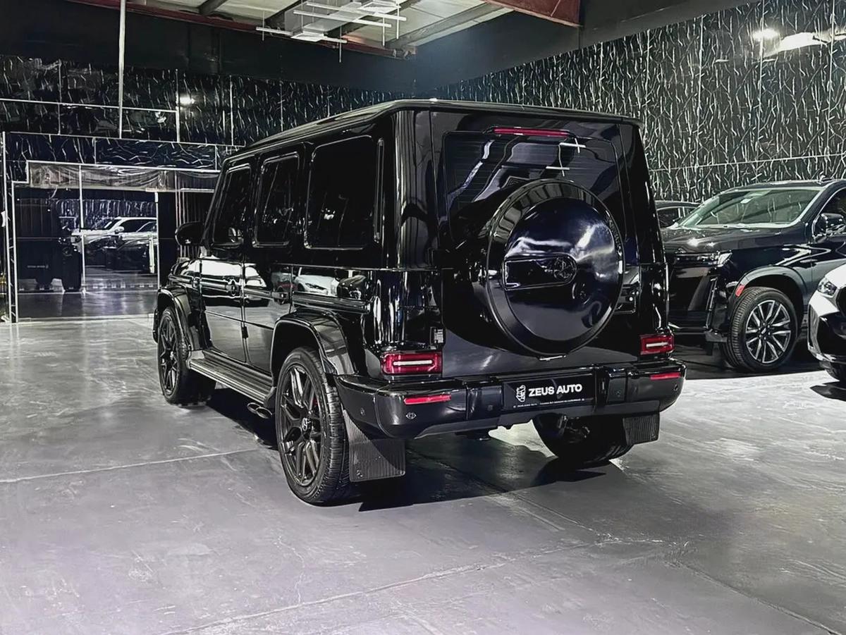 Mercedes-Benz G-Class 63 AMG 4x4 Squared 2022 GCC specs for 610,000.00 AED-6-6