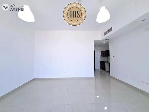 "Spacious studio Available for Rent 41k - 6 cheques payments