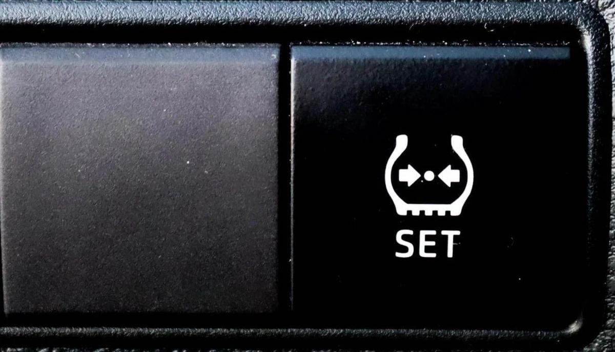 Used Toyota Corolla 2022-14-14