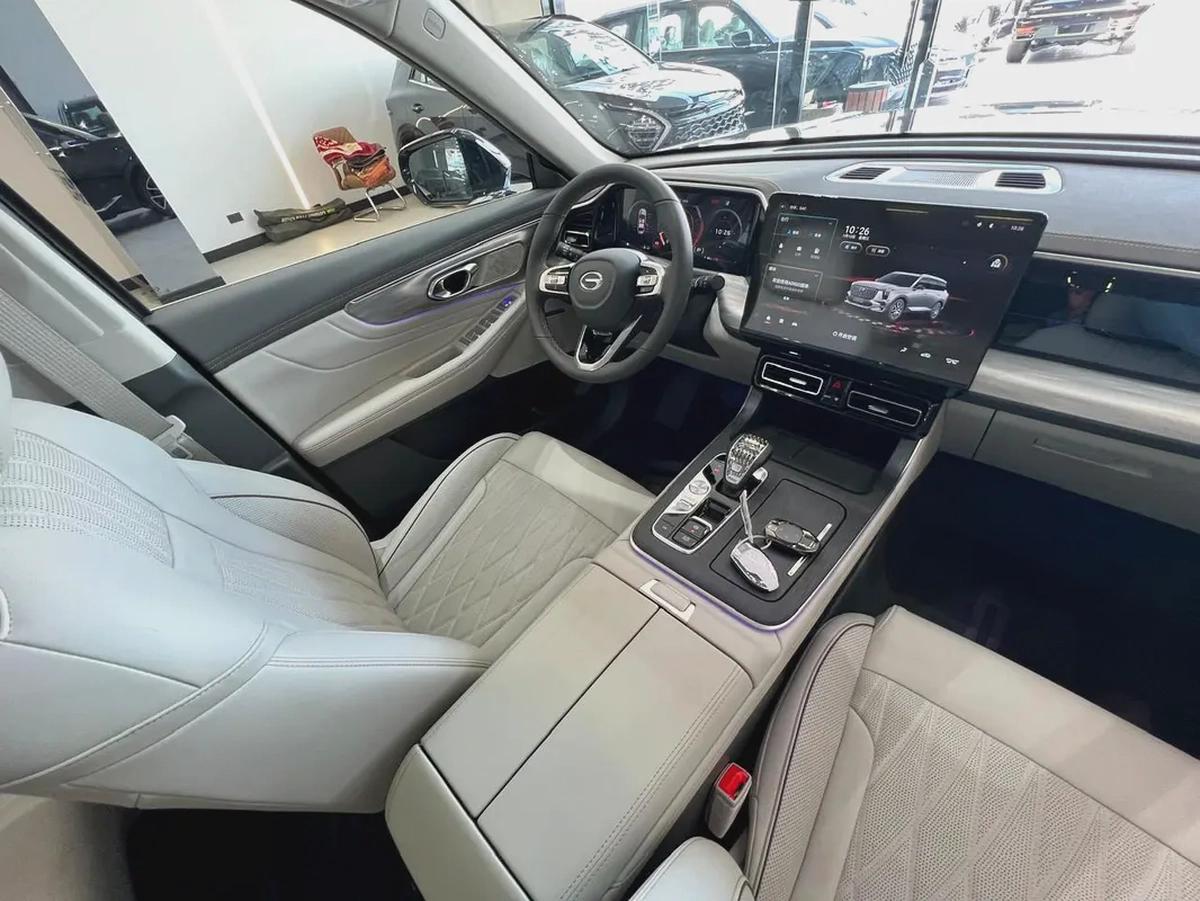 !! 2024 !! GAC | GS8 | 4X4 | GCC | UNDER WARRANTY | SERVICE CONTRACT | BRAND NEW-8-8