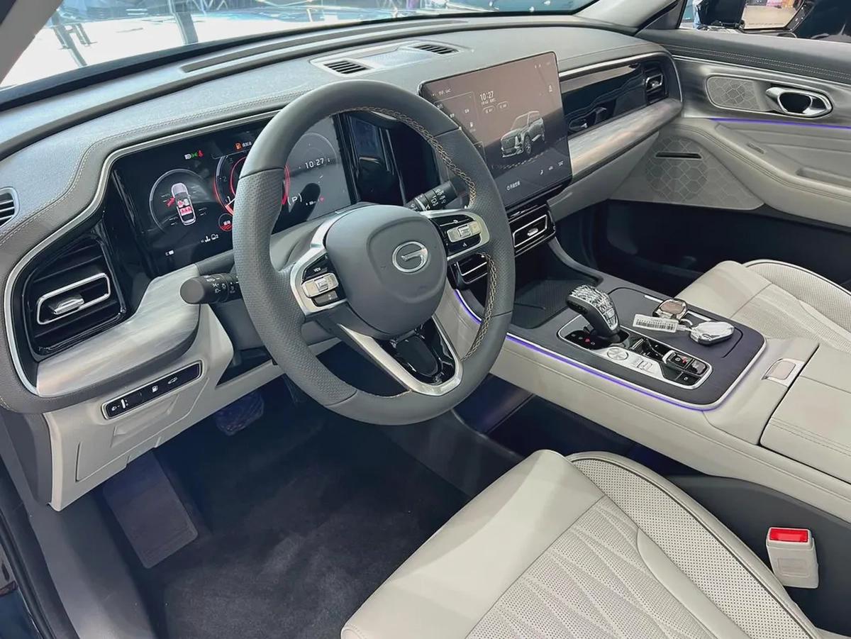 !! 2024 !! GAC | GS8 | 4X4 | GCC | UNDER WARRANTY | SERVICE CONTRACT | BRAND NEW-10-10