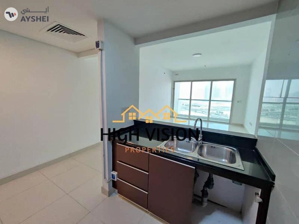 Al Maha Tower, Marina Square, Al Reem Island, Abu Dhabi-5-5