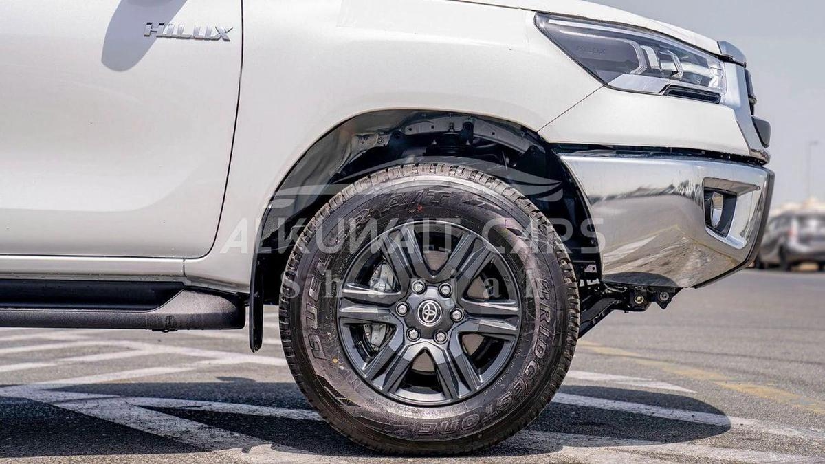 Toyota Hilux TOYOTA HILUX DC 2.7P MT 4X4 P.WINDOW MY2023-3-3