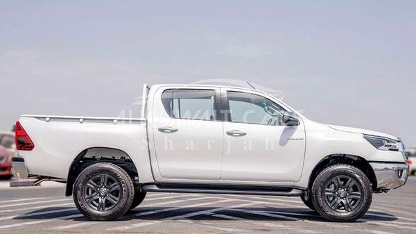 Toyota Hilux TOYOTA HILUX DC 2.7P MT 4X4 P.WINDOW MY2023