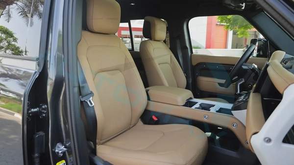 ( Only For Export ) 2025/2025 Land Rover Defender 110 X-Dynamic SE P400e Plug-in Hybrid Brand New