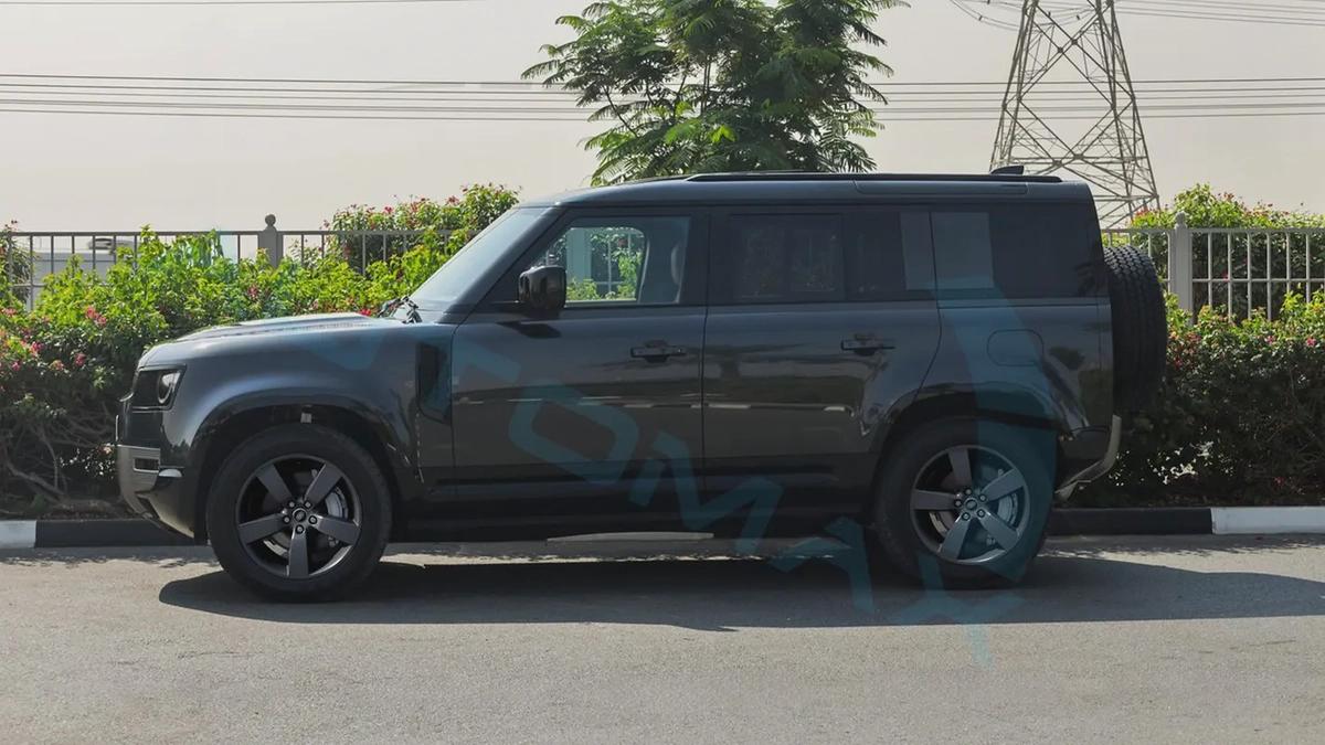( Only For Export ) 2025/2025 Land Rover Defender 110 X-Dynamic SE P400e Plug-in Hybrid Brand New-18-18