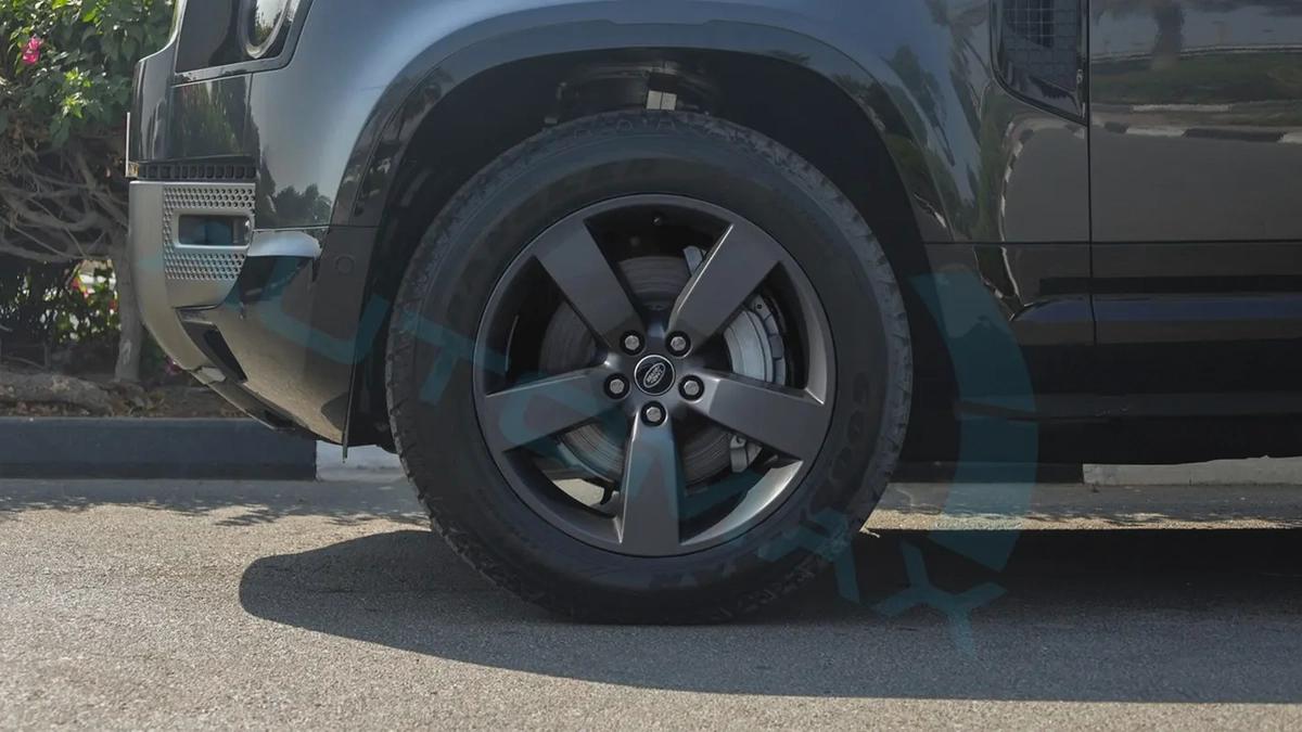 ( Only For Export ) 2025/2025 Land Rover Defender 110 X-Dynamic SE P400e Plug-in Hybrid Brand New-19-19