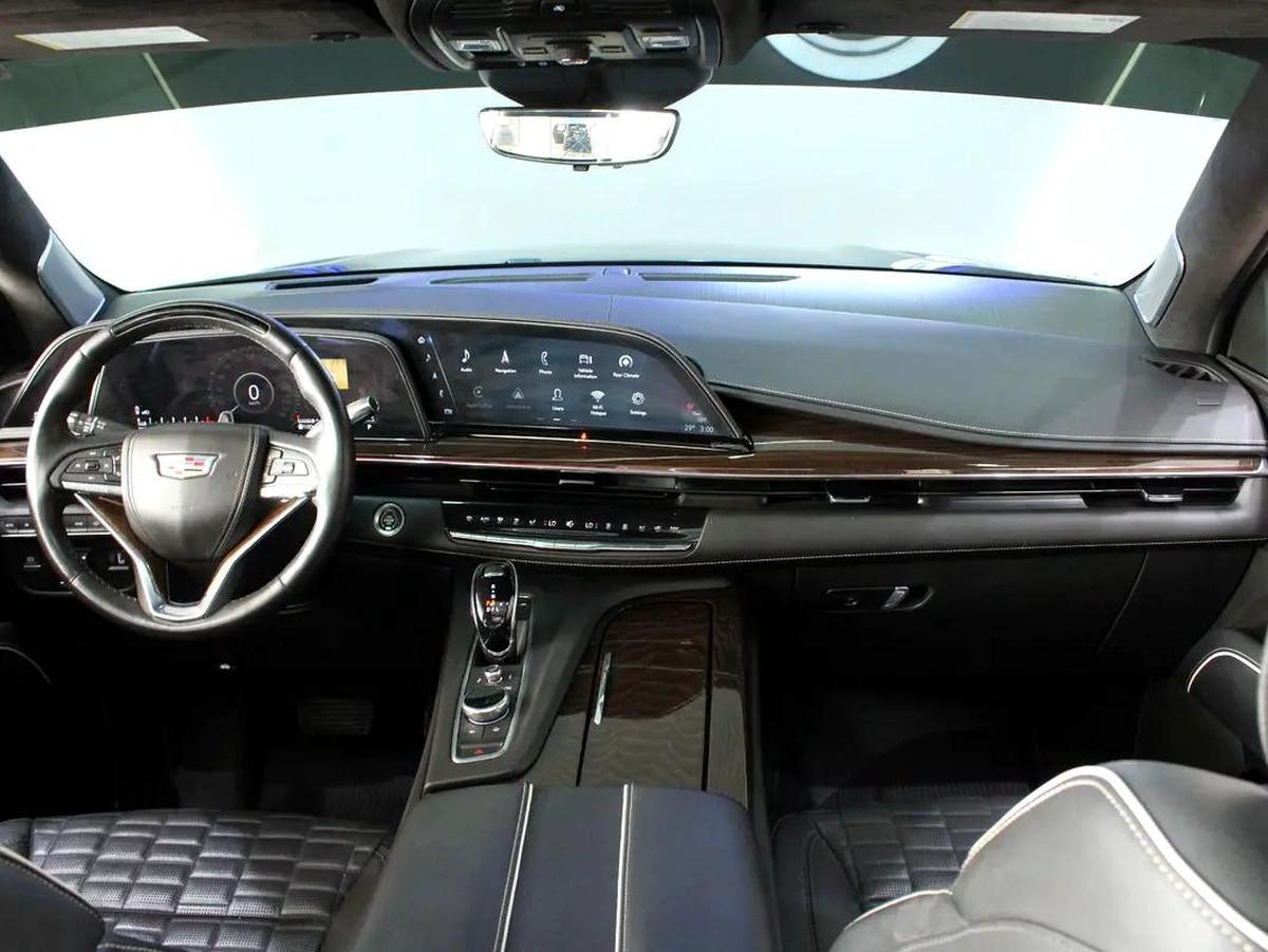 2023 - Cadillac Escalade Sport Platinum 6.2L V8-16-16