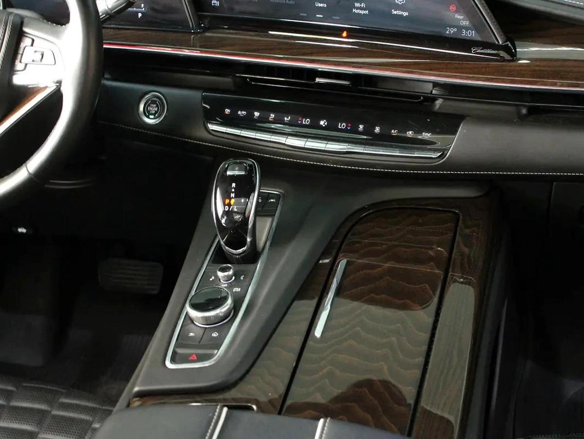 2023 - Cadillac Escalade Sport Platinum 6.2L V8-17-17