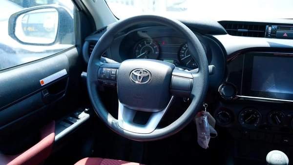 2026 Toyota Hilux Double Cab GL - GCC Specs - Brand New!