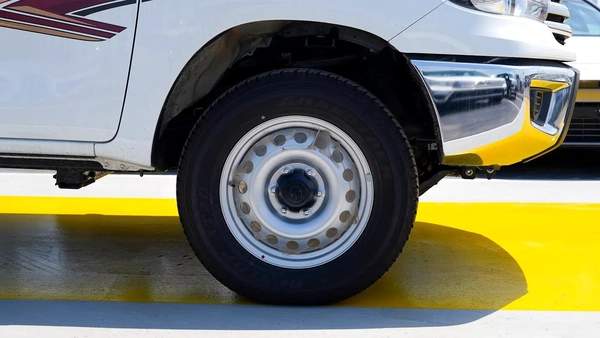 2026 Toyota Hilux Double Cab GL - GCC Specs - Brand New!