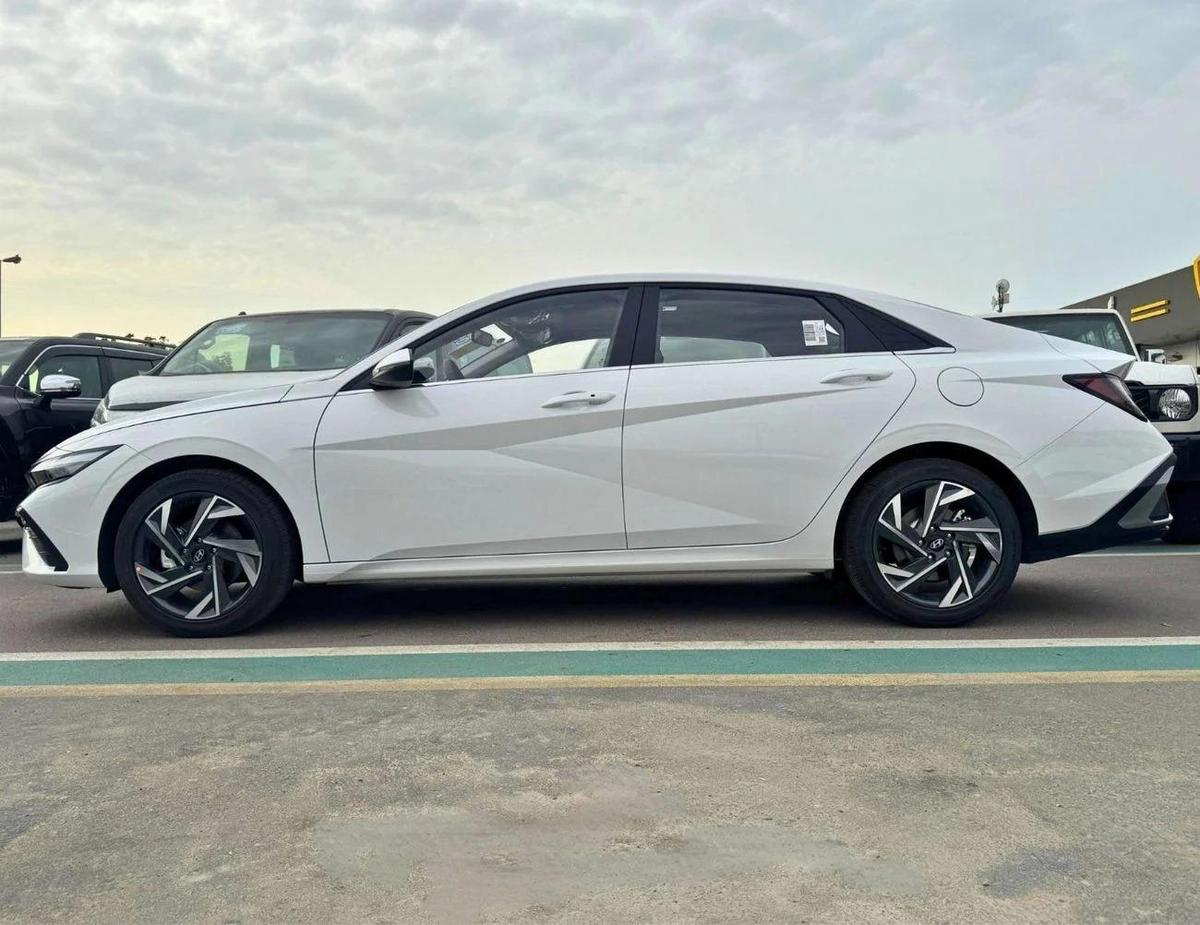 Hyundai Elantra ELITE / 1.5L PETROL, SUNROOF WITH LEATHER, CHINESE SPCES (CODE# ELITE)-8-8