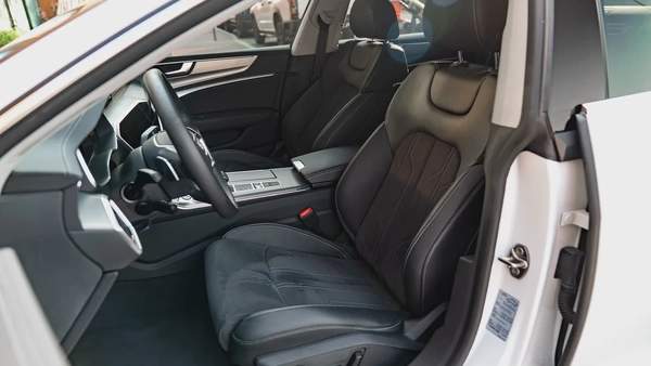 2023 Audi A7L S-line 45TFS 2.0L | Very Low Mileage