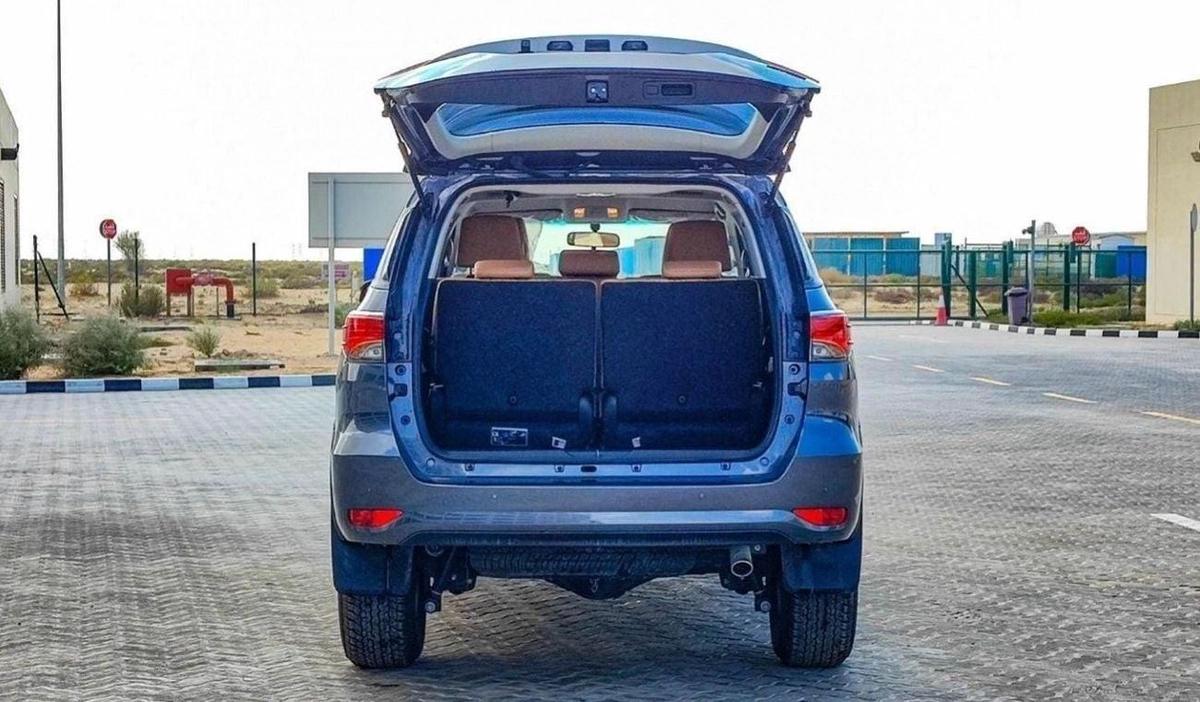 Toyota Fortuner FORTUNER 2.7L AT/AC 4WD PETROL 2024-6-6