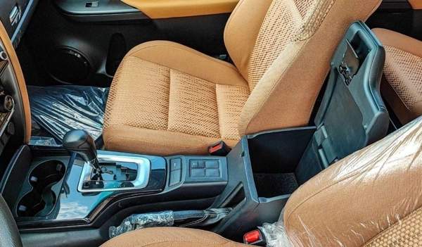 Toyota Fortuner FORTUNER 2.7L AT/AC 4WD PETROL 2024